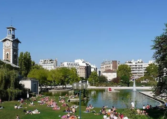 Lovely In The Heart Of Parisian Cafes Appartement *