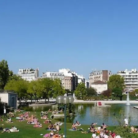 Lovely In The Heart Of Parisian Cafes Daire *